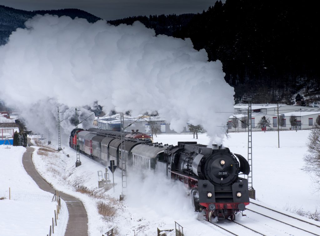 Tourist Eastern Express during winter